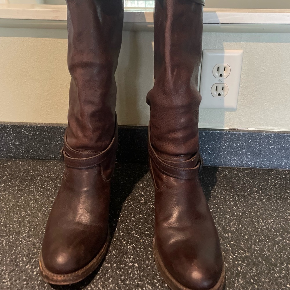 Frye brown boots. Mid calf or up to knee. 2 1/4 inch heel. Good condition